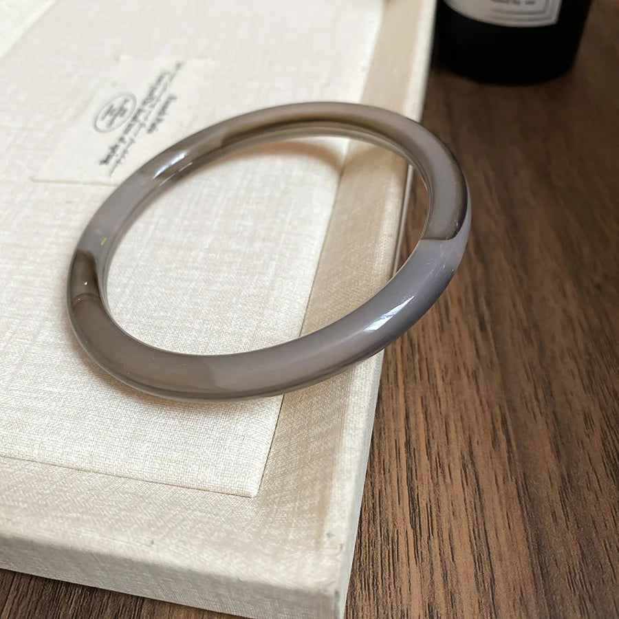 Geometrisches Armband – Stilvolles Manschettenarmband für Damen